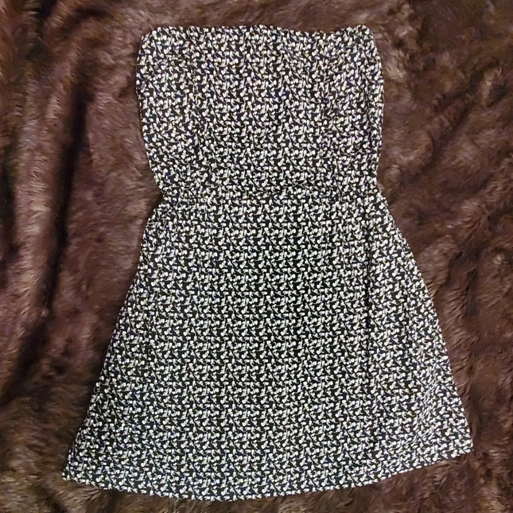 Mudd black and white strapless dress